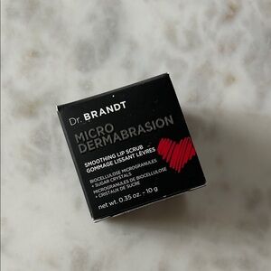 NWT Dr. Brandt microdermabrasion lip scrub